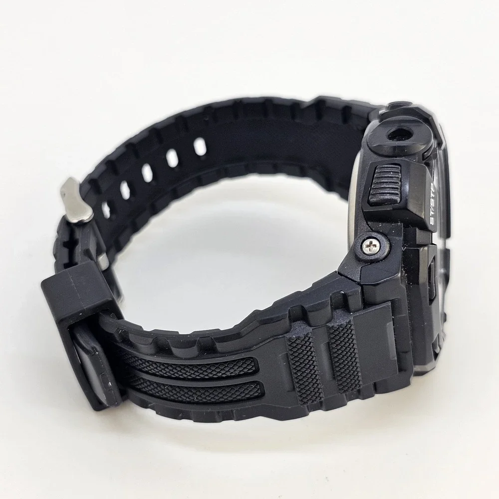 Armitron Pro Sport Digital Watch Men 48MM Day Light Black Plastic Bands Working‎